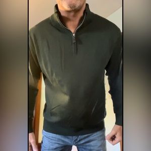TailorByrd Quarter Zip.  XL